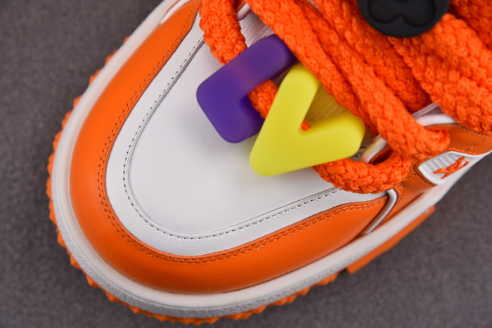 l&v snekaers l0000092