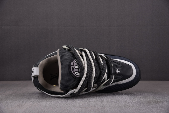 l&v snekaers l0000139