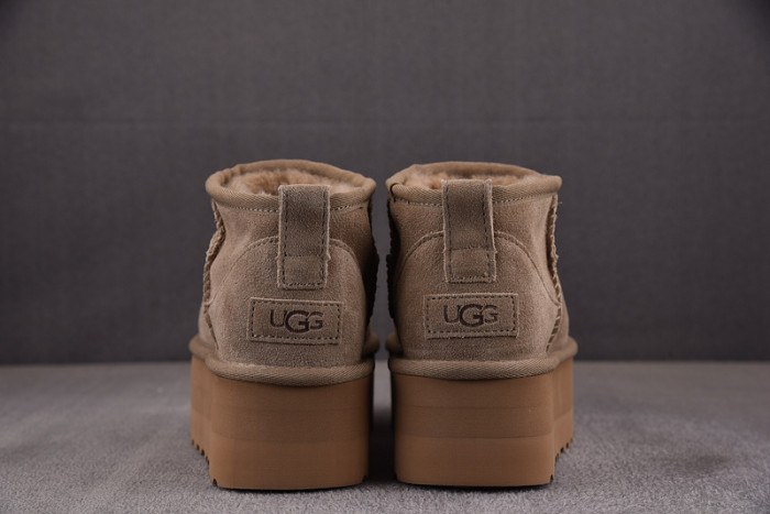 UGG BOOTS UGG000025