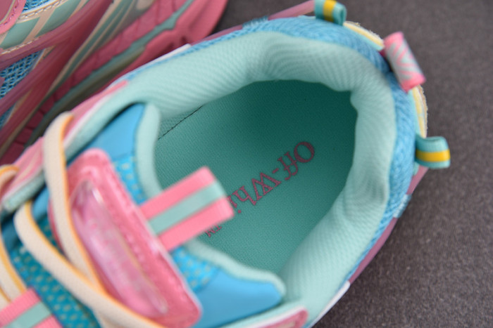 ofw be right back brb000008