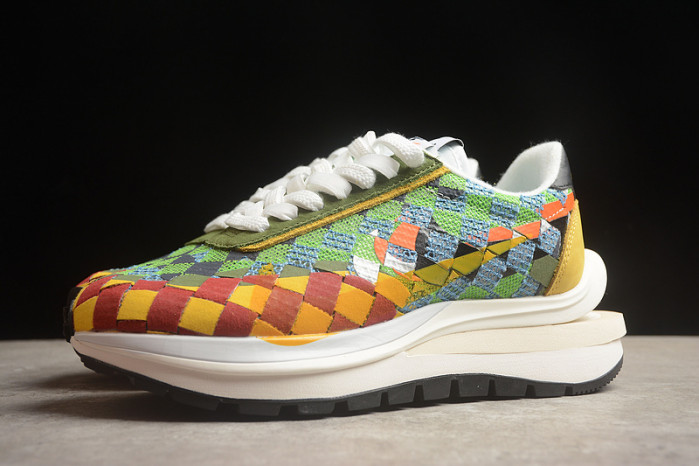 sacai x nike ldvaporwaffle mix low “green dr5209-300