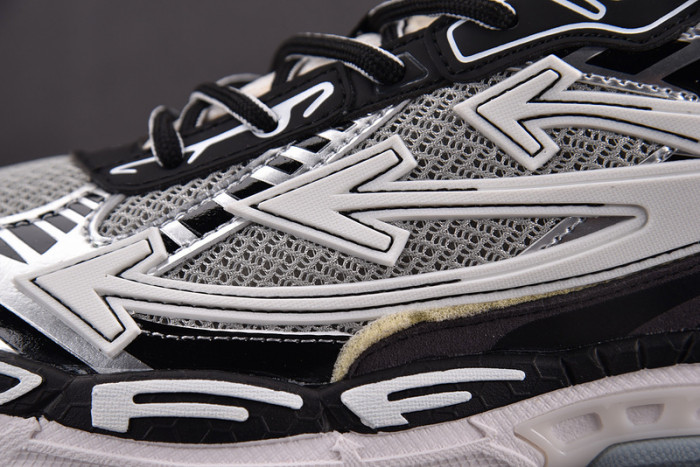 ofw be right back brb000004