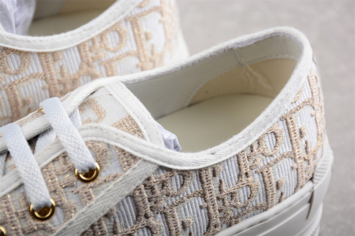 dio* sneakers t0000-057