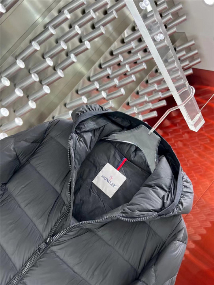Moncler Down Jacket 54