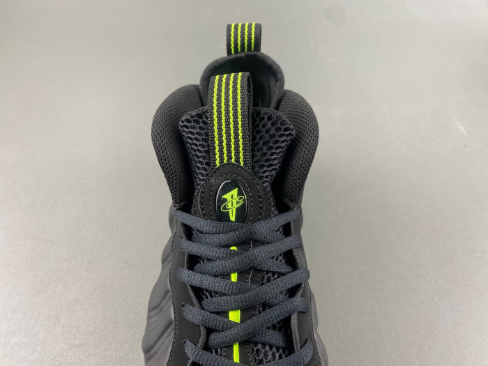 Nike Air Foamposite One Black Volt HF2902-001