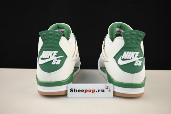air jordan 4 retro sb pine green dr5415-103