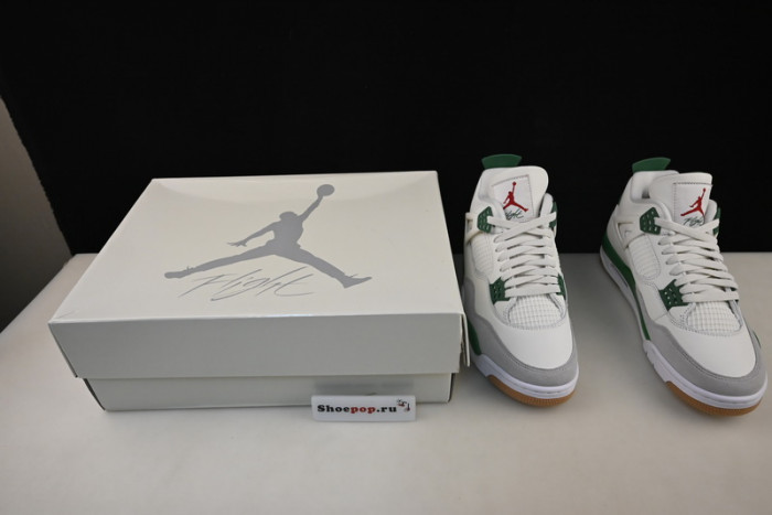 air jordan 4 retro sb pine green dr5415-103