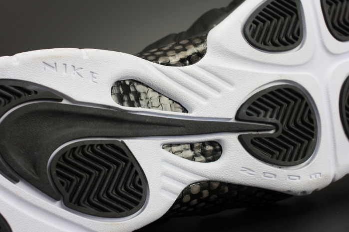 nike air foamposite pro “dr. doom” black/white 624041-006