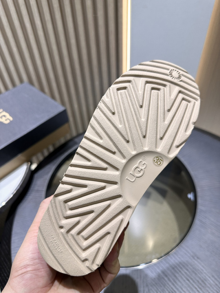 UGG BOOTS UGG000001