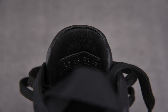 DIO* SNEAKERS B28 T0000-035