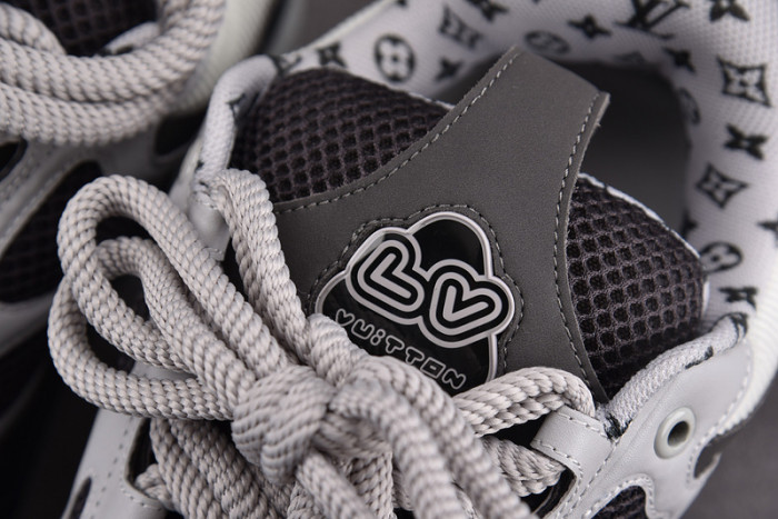 l&v snekaers l0000170