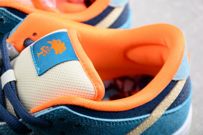 nike sb dunk low mia skate shop 504750-474