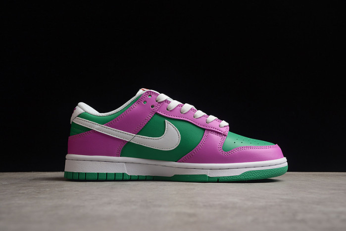 nike dunk low stadium green fuchsia fd9924-311