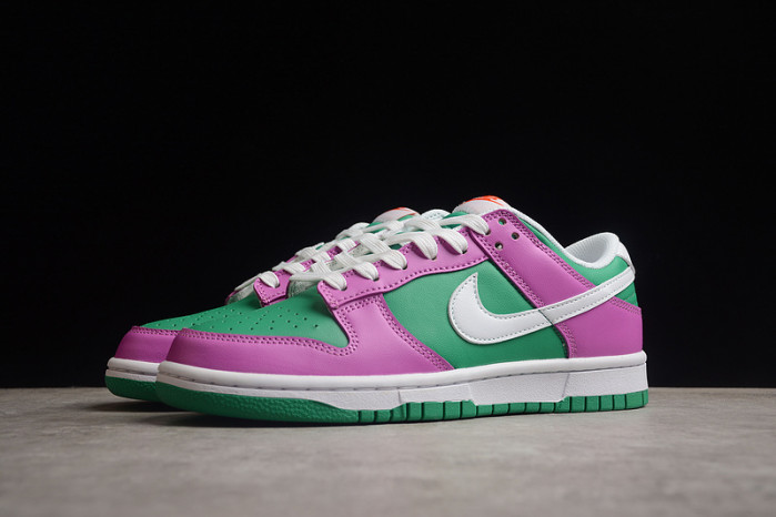 nike dunk low stadium green fuchsia fd9924-311