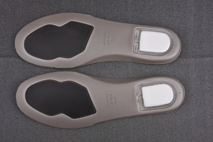 nike sb dunk low newcastle brown ale 313170-741