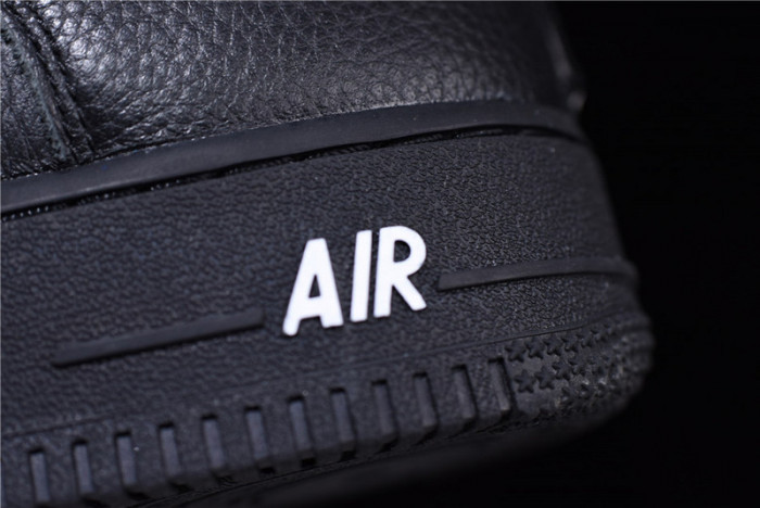 nike air force 1 lv8 utility black aj7747-001