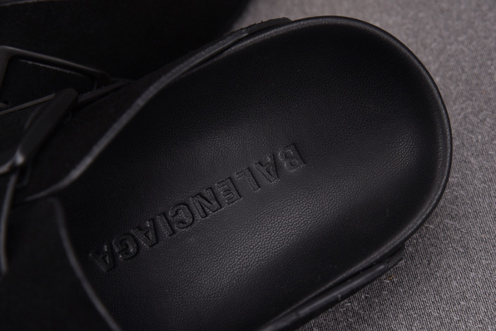 Ba*len*cia*ga x birkenstock 2