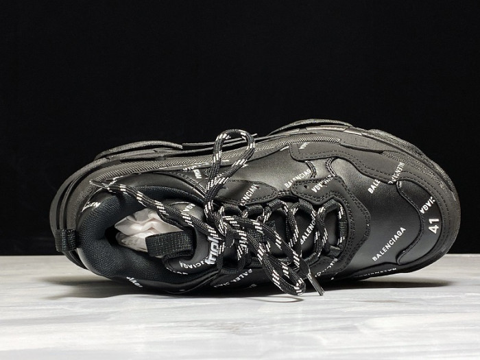 triples trainer sneakers letters 2000015