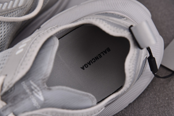 sneaker circuit 7000006