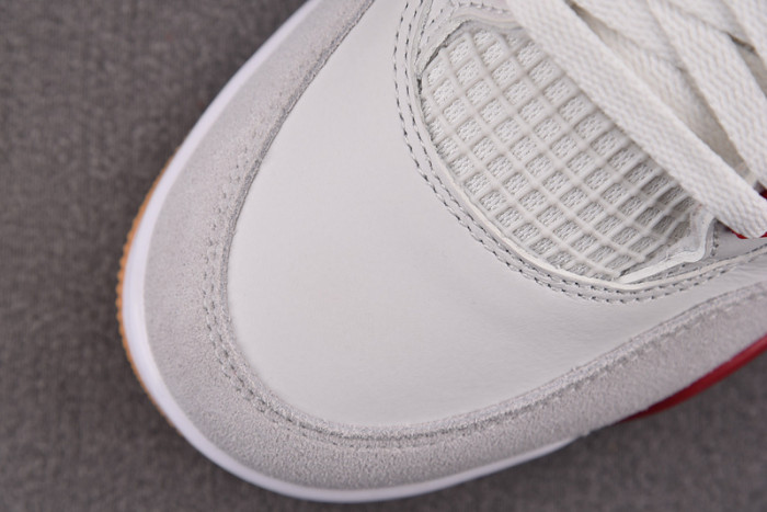 Jordan 4 Retro SB Varsity Red DR5415-106