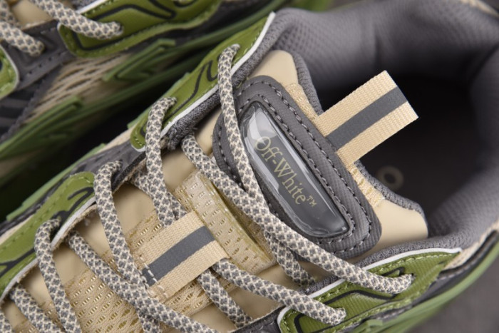 OFW Be Right Back BRB000015