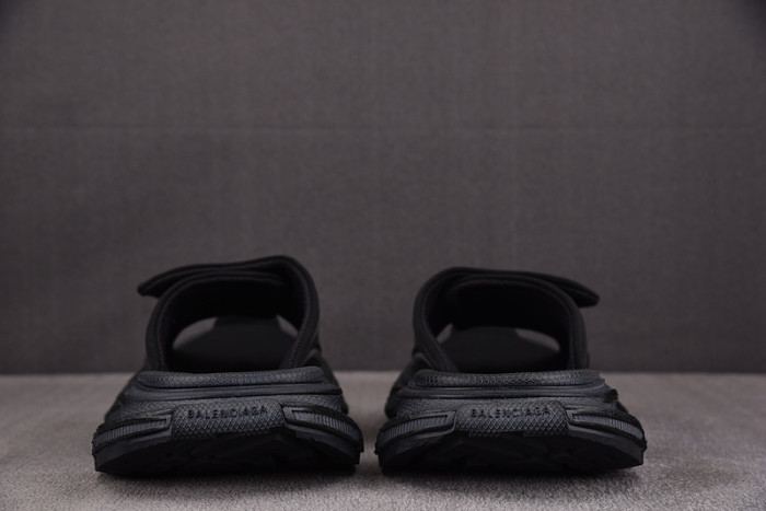 BALENCIAG* SANDAL 69