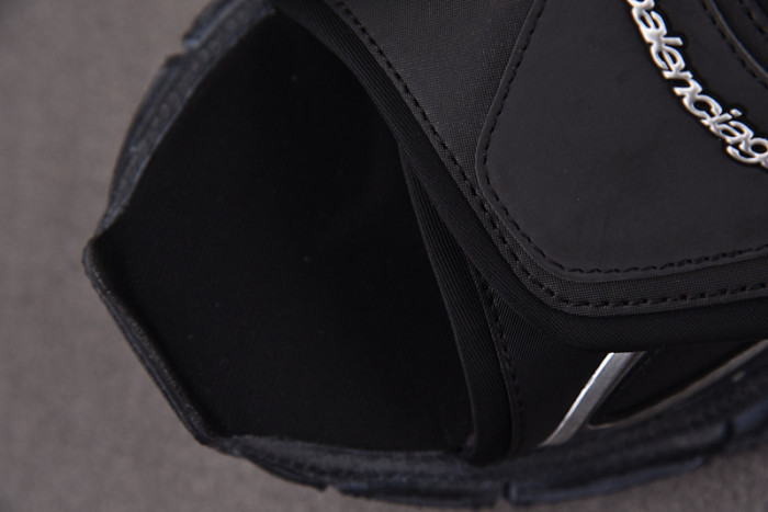 BALENCIAG* SANDAL 69