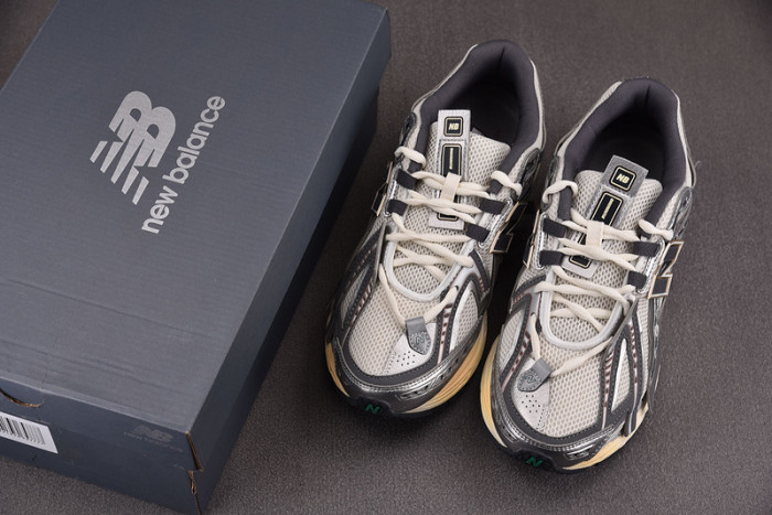 NEW BALANCE 1906A NB000045