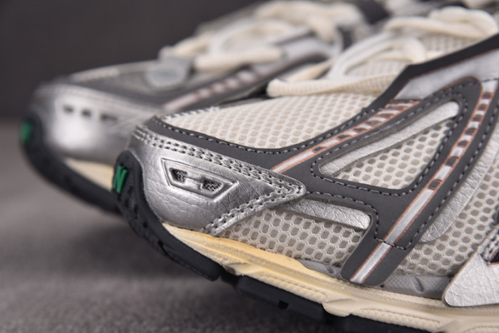 NEW BALANCE 1906A NB000045