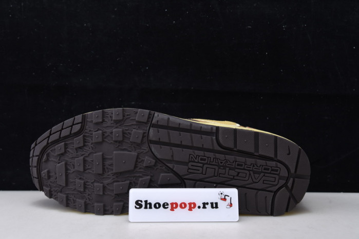 travis scott x nike air max 1 do9392-200