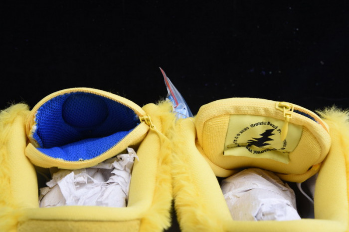 grateful dead x nike sb dunk low“ yellow bear” cj5378-700