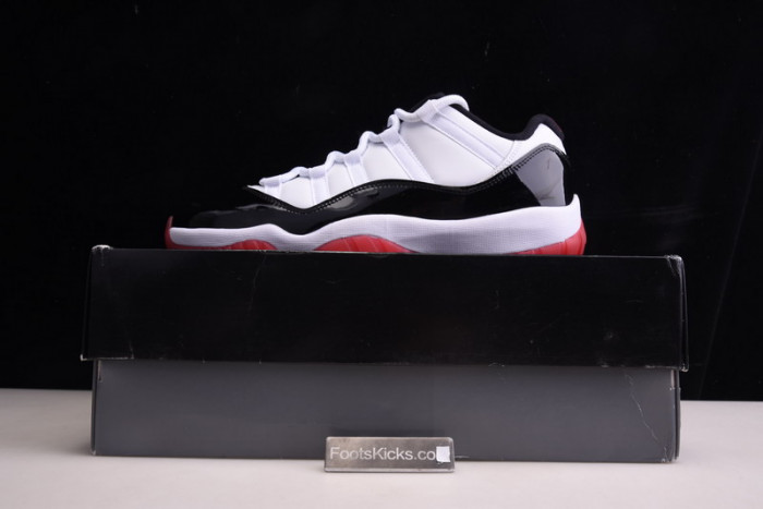 air jordan 11 low white bred av2187-160