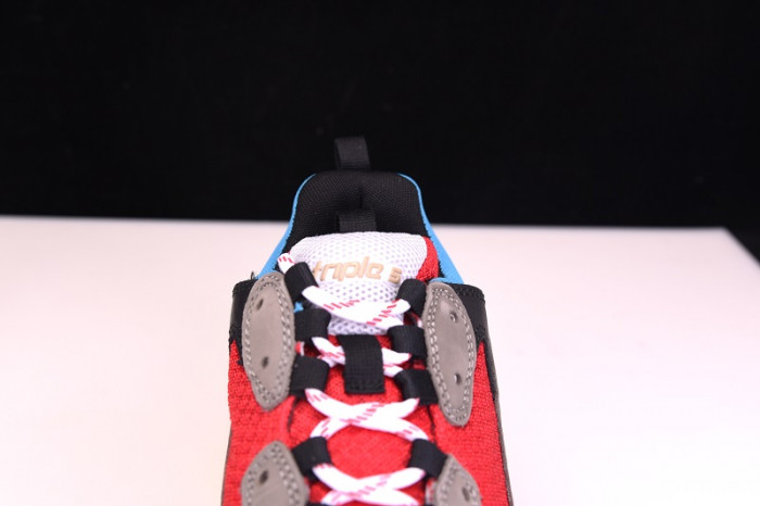 triples trainer clear sole sneakers 3000012