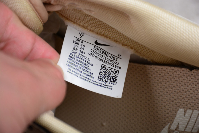 nike dunk low phantom metallic gold dx5930-001