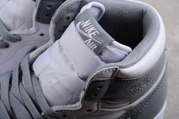 air jordan 1 high og "stealth" 555088-037