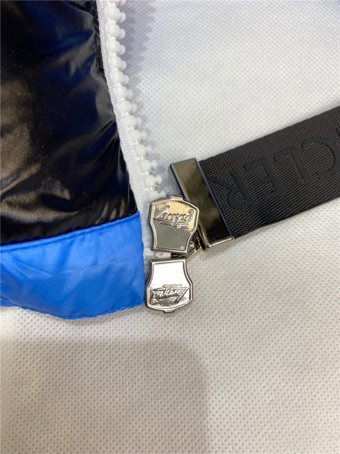 Moncler Down Jacket 72
