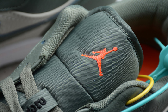 nike jordan 1 low military green 553558-121