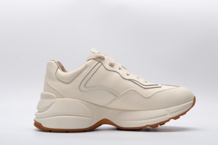 G*u*i* trainer sneaker16