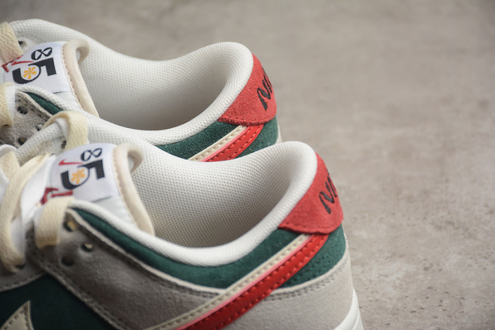 nike dunk low se 85 neptune green d09457-127