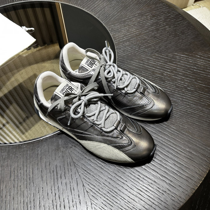 D1OR SNEAKERS T0000-233