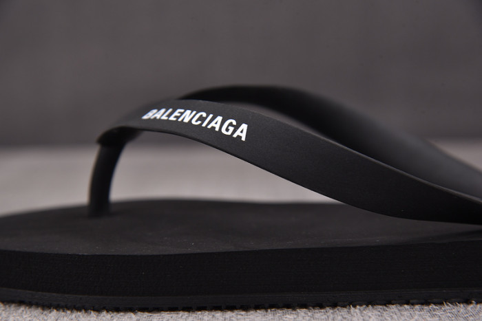 BALENCIAG* SANDAL 68
