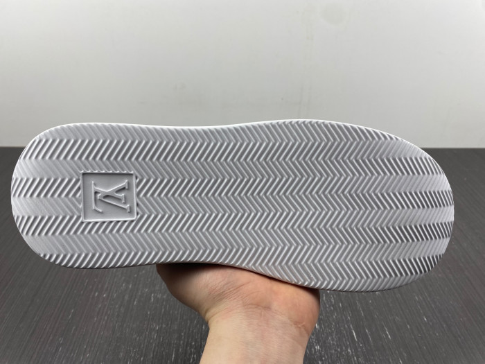 l&v snekaers l0000093