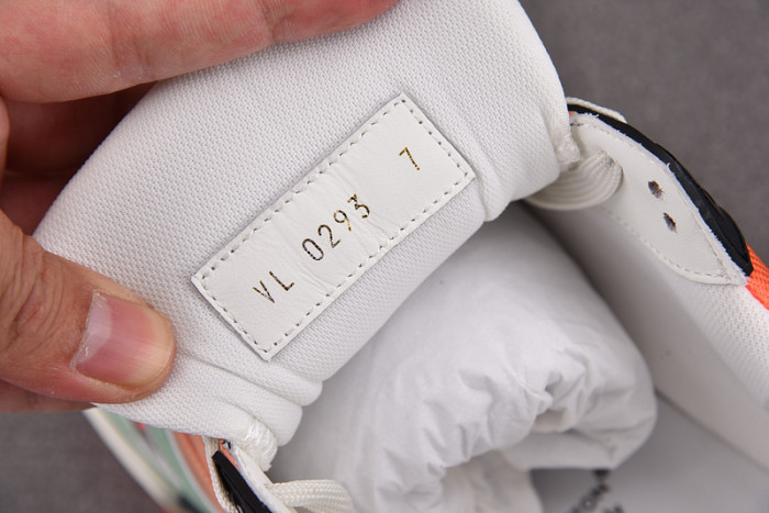 l&v snekaers l0000151