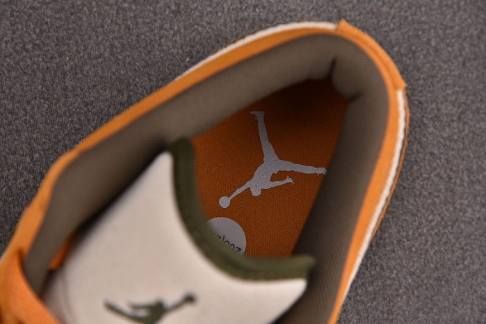 air jordan 1 low se light curry dh6931-102