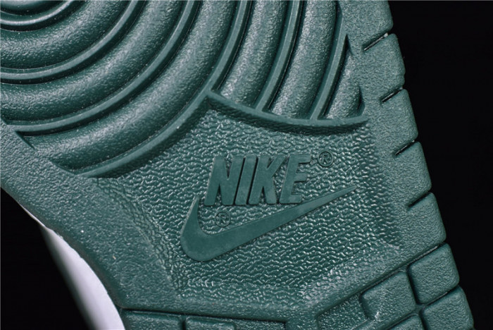 nike dunk high spartan green cz8149-100