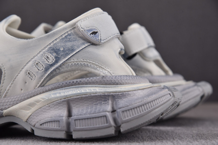 balenciag* sandal 46