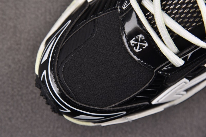 OFW Be Right Back BRB000018