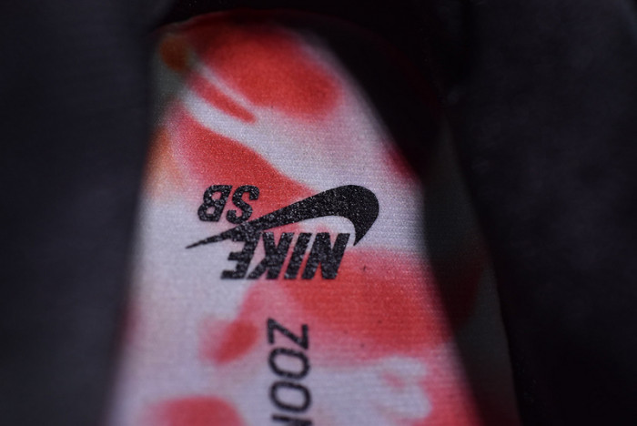 nike sb dunk low raygun tie-dye black bq6832-001