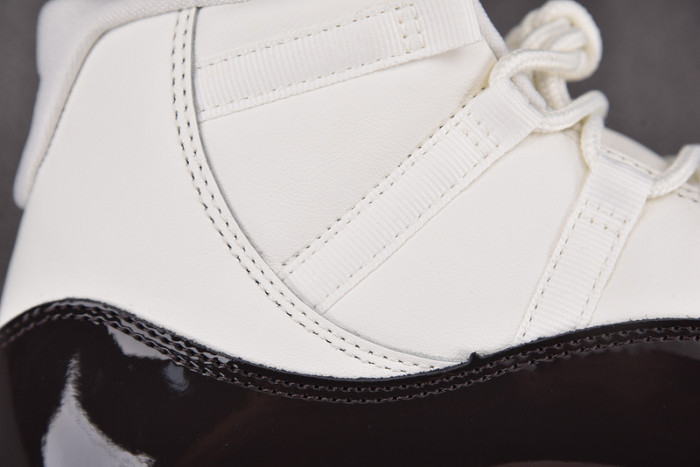 air jordan 11 wmns "neapolitan" ar0715-101