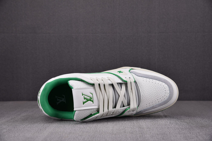 l&v snekaers l0000097